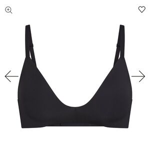 Skims Wireless Form T-Shirt Bra Black